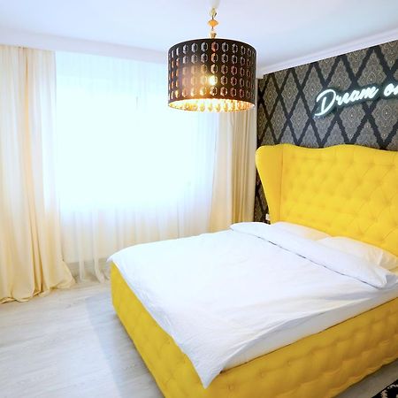 Soho Apartment Near Ceronav Galati  Exterior photo
